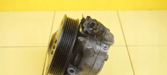 Ford S-MAX Power steering pump DG913A696DA TNWA