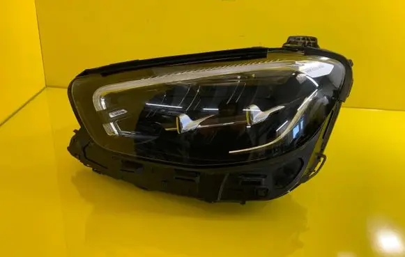 Mercedes-Benz E W213 Headlight/headlamp A2139060705