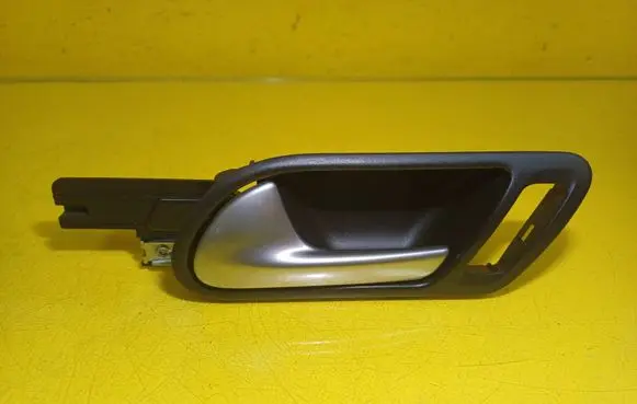 Volkswagen Golf V Front door interior handle 1K1837113