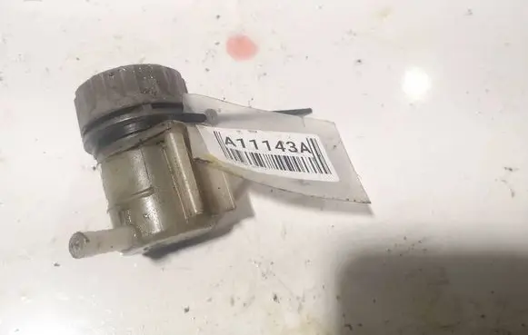 Honda Accord Brake fluid reservoir 