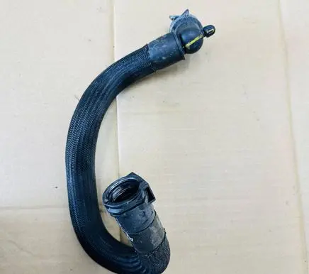 Peugeot 308 Engine coolant pipe/hose HSR20704