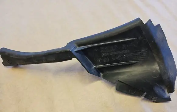 Mercedes-Benz GL X164 Intercooler air guide/duct channel 1645002016