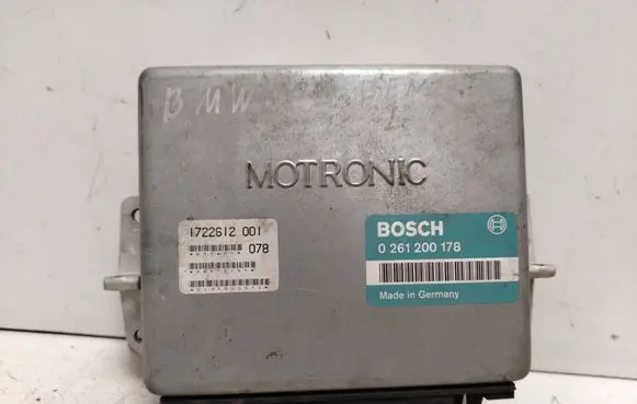 BMW 5 E34 Engine control unit/module 1722612001 0261200178