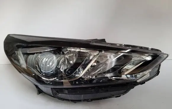Hyundai i30 Headlight/headlamp PP2RRH06 92102G4510