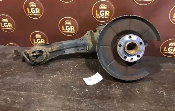 Volvo S80 Rear wheel hub spindle/knuckle 6G915A968