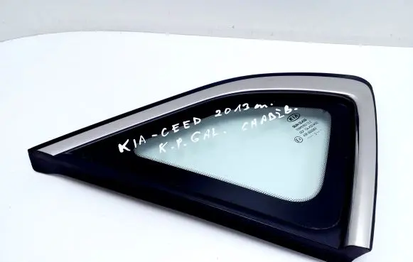 KIA Ceed Rear side window 87810A2100