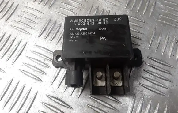 Mercedes-Benz E W211 Other relay A0025423819