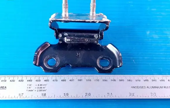 Toyota Sienna XL40 IV Rear door lower hinge