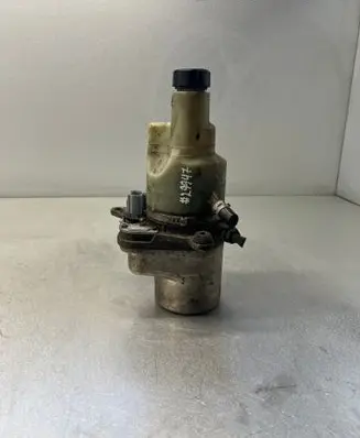 Volvo V50 Power steering pump