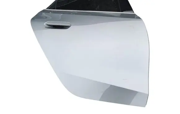 BMW 2 Active Tourer U06 Rear door 