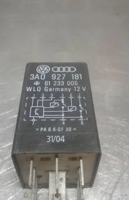 Audi A4 S4 B6 8E 8H Other relay 3A0927181 61233005