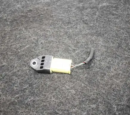 Toyota Auris E180 Airbag deployment crash/impact sensor 8983102140