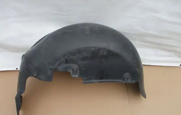 Volkswagen Touareg I Rear arch fender liner splash guards 7L68108972A