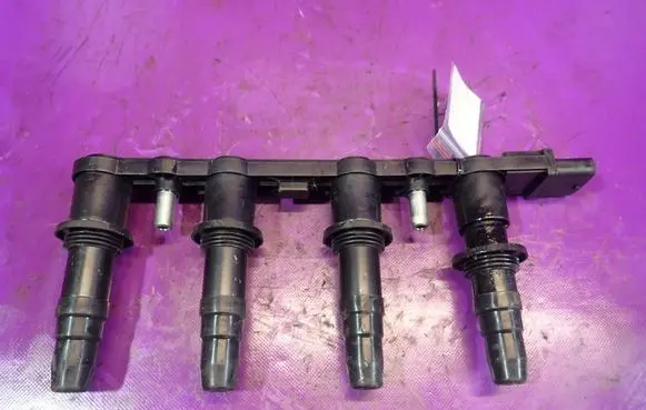 Opel Astra H High voltage ignition coil 880153