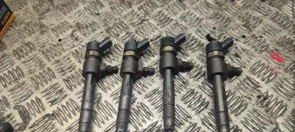 Opel Zafira B Fuel injectors set 0445110276