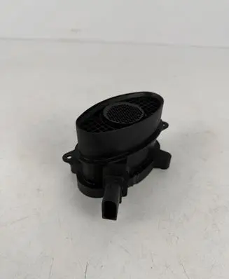 BMW 5 E60 E61 Mass air flow meter 7788744
