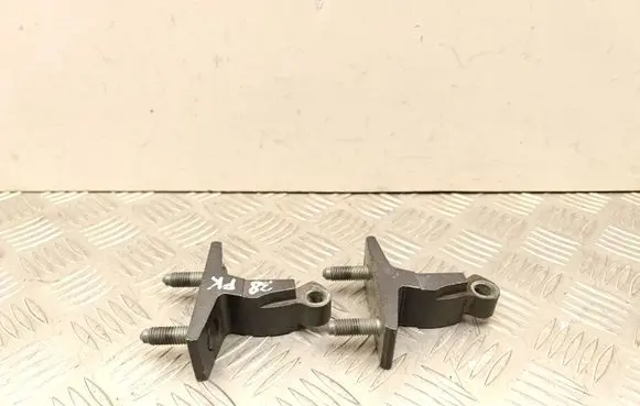Mercedes-Benz EQA Front door hinge set HW177C1