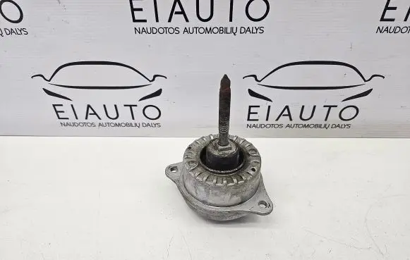 Porsche 911 996 Engine mount bracket 99337504906 99337504905 98637504900