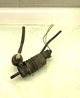 Audi A6 S6 C5 4B Windscreen/windshield washer pump 1J0973722