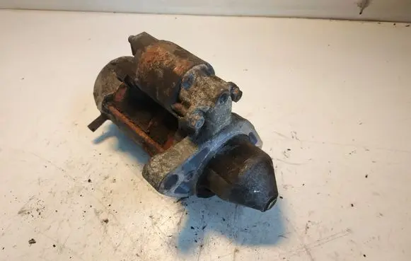 Toyota Avensis T250 Starter motor 281000R010