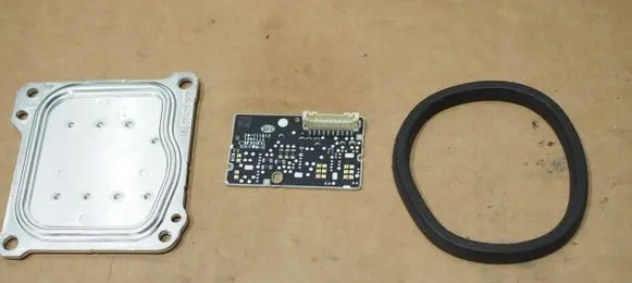Volvo V60 Xenon control unit/module 22015702RH