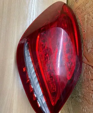 Mercedes-Benz C W205 Rear/tail lights A2059061357 619503 YAP2437214