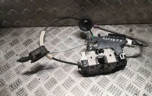 Mercedes-Benz E A207 Front door lock 0997200735 A0997200735