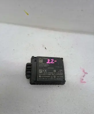 Tesla Model S Distronic sensor radar 