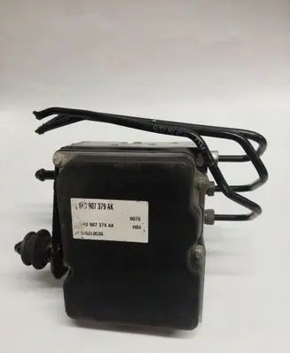Audi A4 S4 B8 8K ABS Pump 8K0907379AK