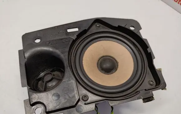 BMW 7 E65 E66 Parcel shelf speaker 6907644 65136907644 65136970070