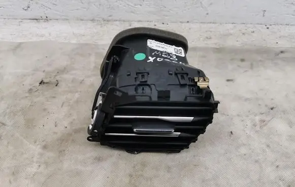 Ford Focus Dashboard side air vent grill/cover trim JX7B19C696