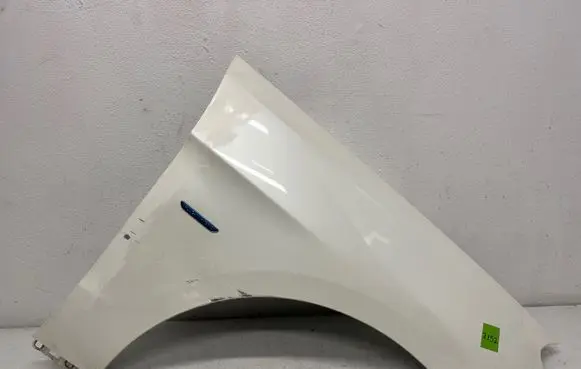 Mercedes-Benz ML W166 Fender