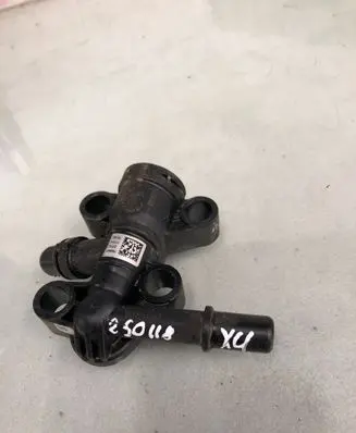 Thermostat/thermostat housing