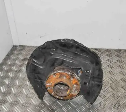 BMW X3 E83 Front wheel hub 3412023
