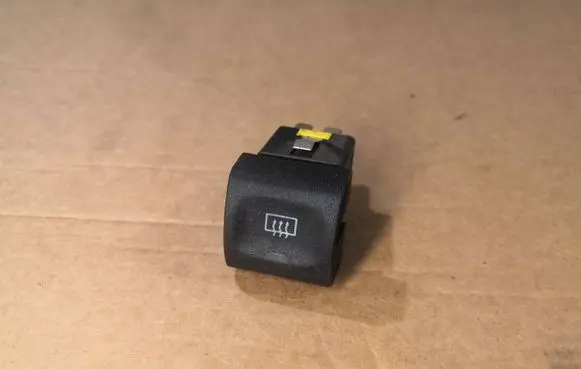 Opel Astra G Windscreen/window heater switch 90457319 501564