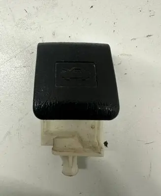 Toyota Land Cruiser (J120) Engine bonnet (hood) release handle 5361120070