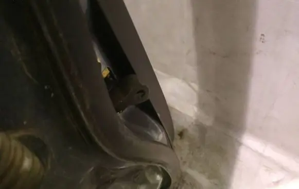 Toyota Yaris Rear door check strap stopper