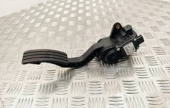 Renault Laguna III Accelerator throttle pedal 180050001R 190050001R 0280755085