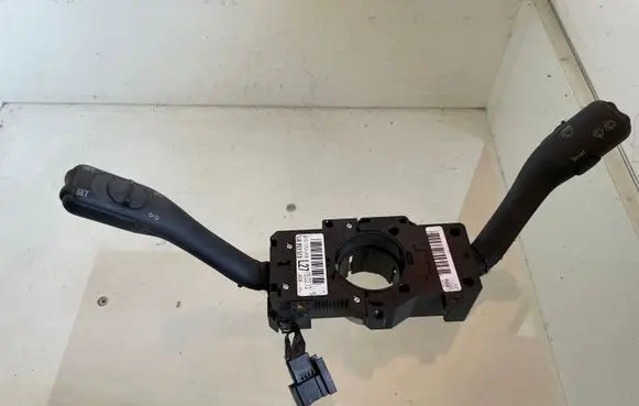 Audi A6 S6 C5 4B Wiper turn signal indicator stalk/switch 1J0953513 27150213