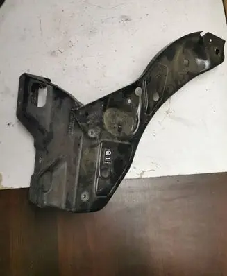 Mercedes-Benz CLS C218 X218 Headlight/headlamp mounting bracket A2186202400
