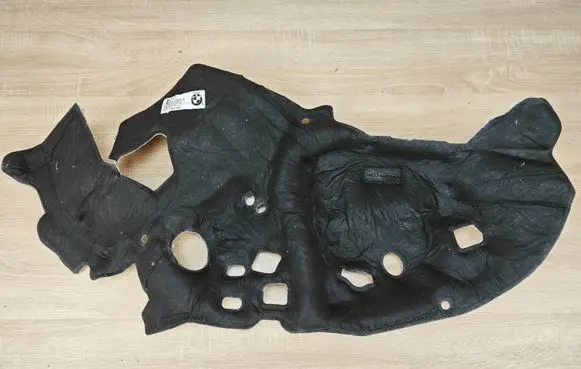 BMW 4 G22 G23 G24 G26 Trunk sound insulation 7489849