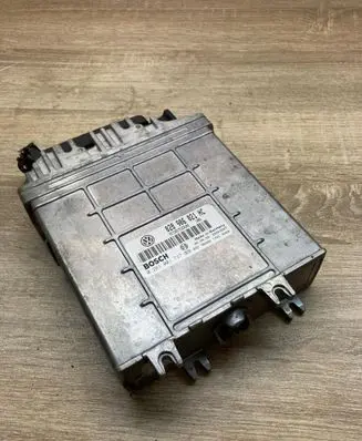 Ford Galaxy Engine control unit/module ECU 028906021HC 0281001737