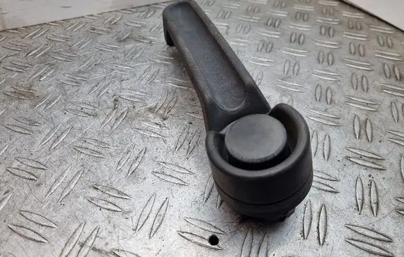 Dodge Nitro Front door exterior handle