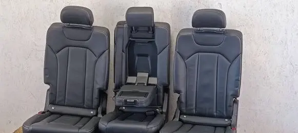 Audi Q7 4M Second row seats 