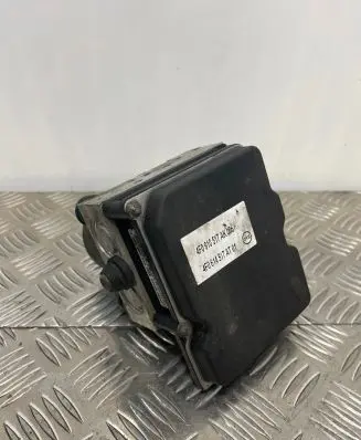 Audi A6 S6 C6 4F ABS Pump 4F0910517AK 4F0614517AT