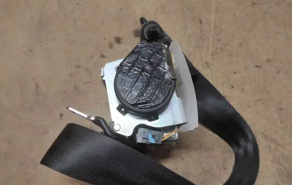 Citroen C6 Rear seatbelt 9643511GXX C6017736E0001