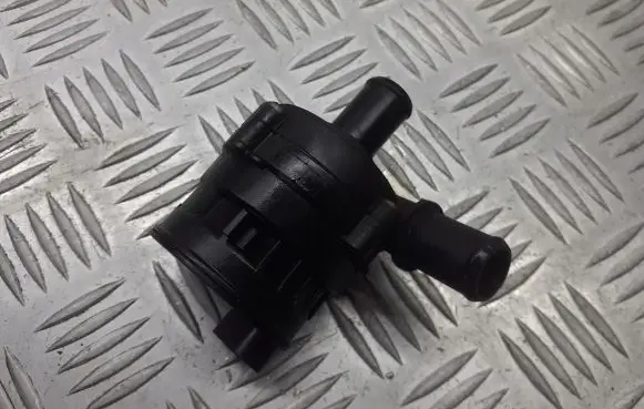 Renault Laguna III Water pump PAD12V