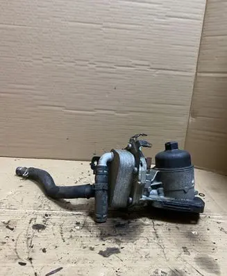 Land Rover Evoque I Oil filter mounting bracket 9682632980 90677L
