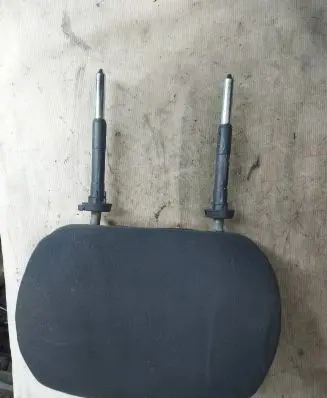 Ford S-MAX Front seat headrest 