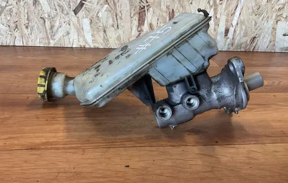 Citroen C3 Master brake cylinder 32067093